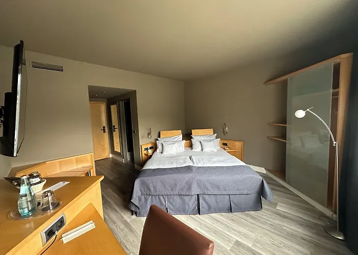 Wessinger 4* Neu-Isenburg